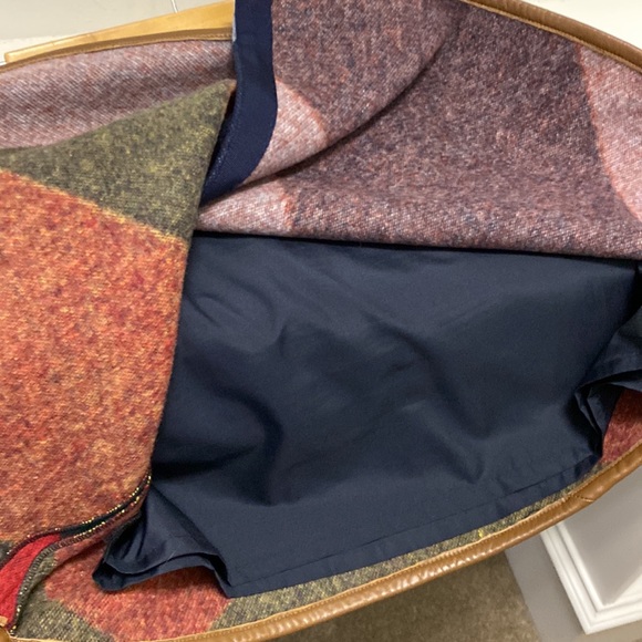 Tory Burch Wool Skirt w/leather detail - Picture 4 of 5